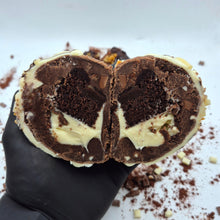 Lade das Bild in den Galerie-Viewer, Gimme More