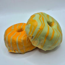 Lade das Bild in den Galerie-Viewer, Halloween Doukie Extreme - NEW