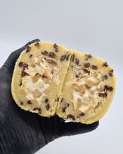 Lade das Bild in den Galerie-Viewer, Normal Style Cookie Weiße Milka Schokolade