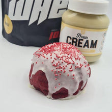 Lade das Bild in den Galerie-Viewer, Red Temptation