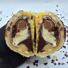 Lade das Bild in den Galerie-Viewer, Filling me Softly
