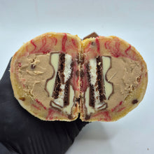 Lade das Bild in den Galerie-Viewer, Freddy - NEW
